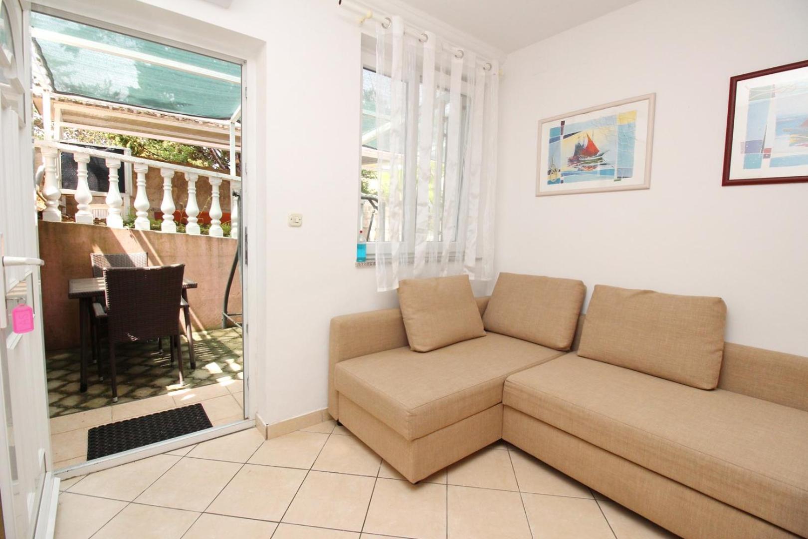 Apartments Lovincic Baška Екстериор снимка