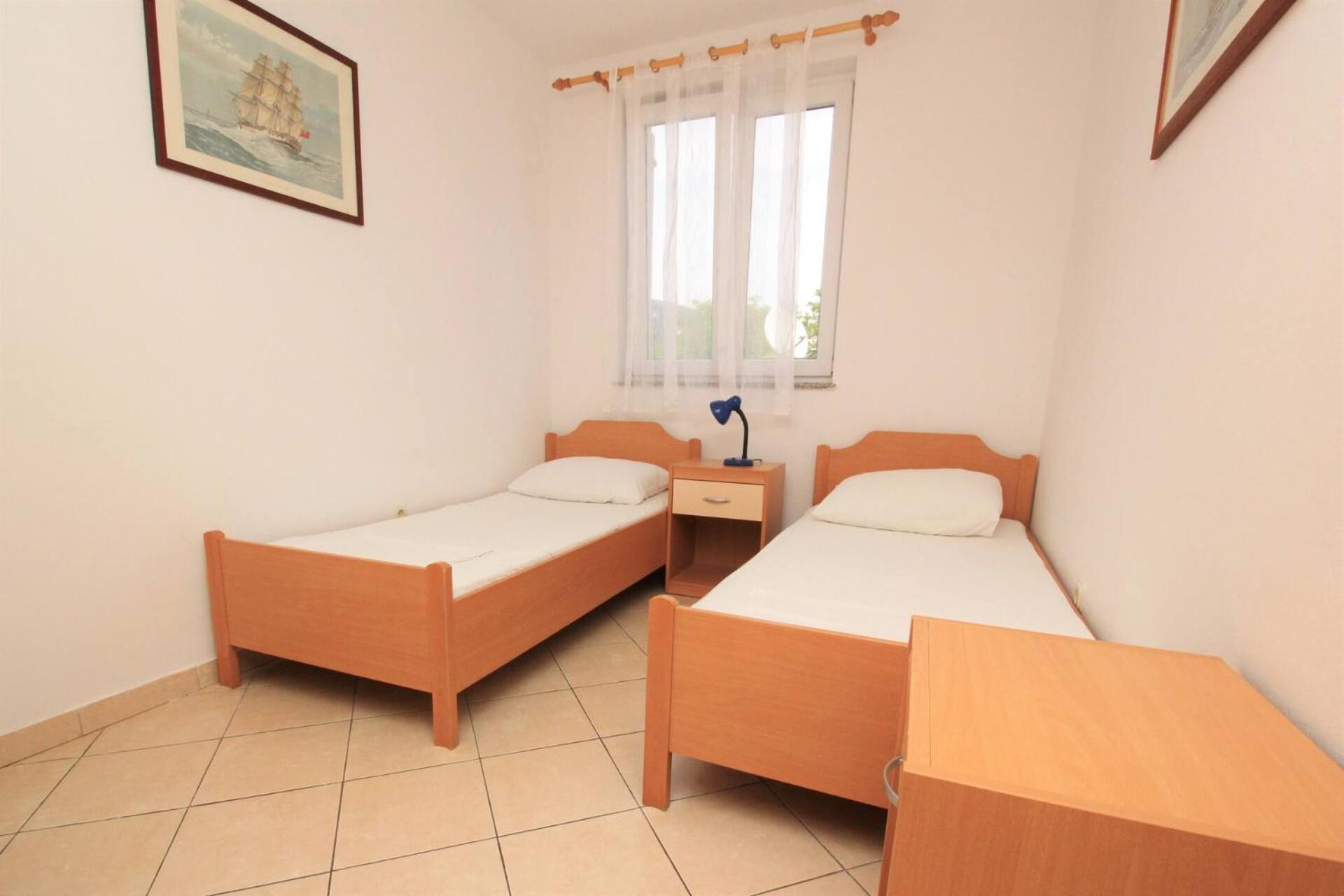 Apartments Lovincic Baška Екстериор снимка